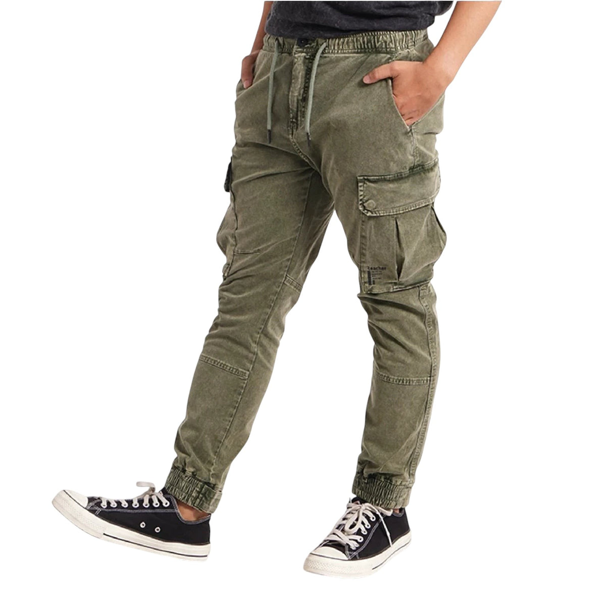 Reacher Europe Birmingham cargo jogger in olijfgroen met ice-wash afwerking, cargozakken en elastische tailleband.
